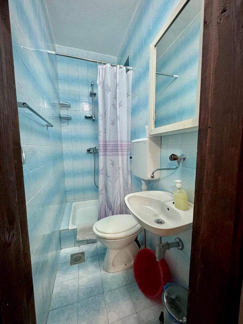 Отель Casa Family Улцинь Экстерьер фото